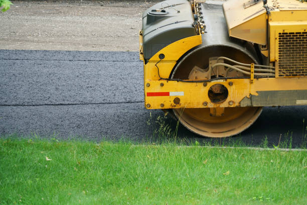 Best Professional Driveway Pavers  in Ocean Shores, WA